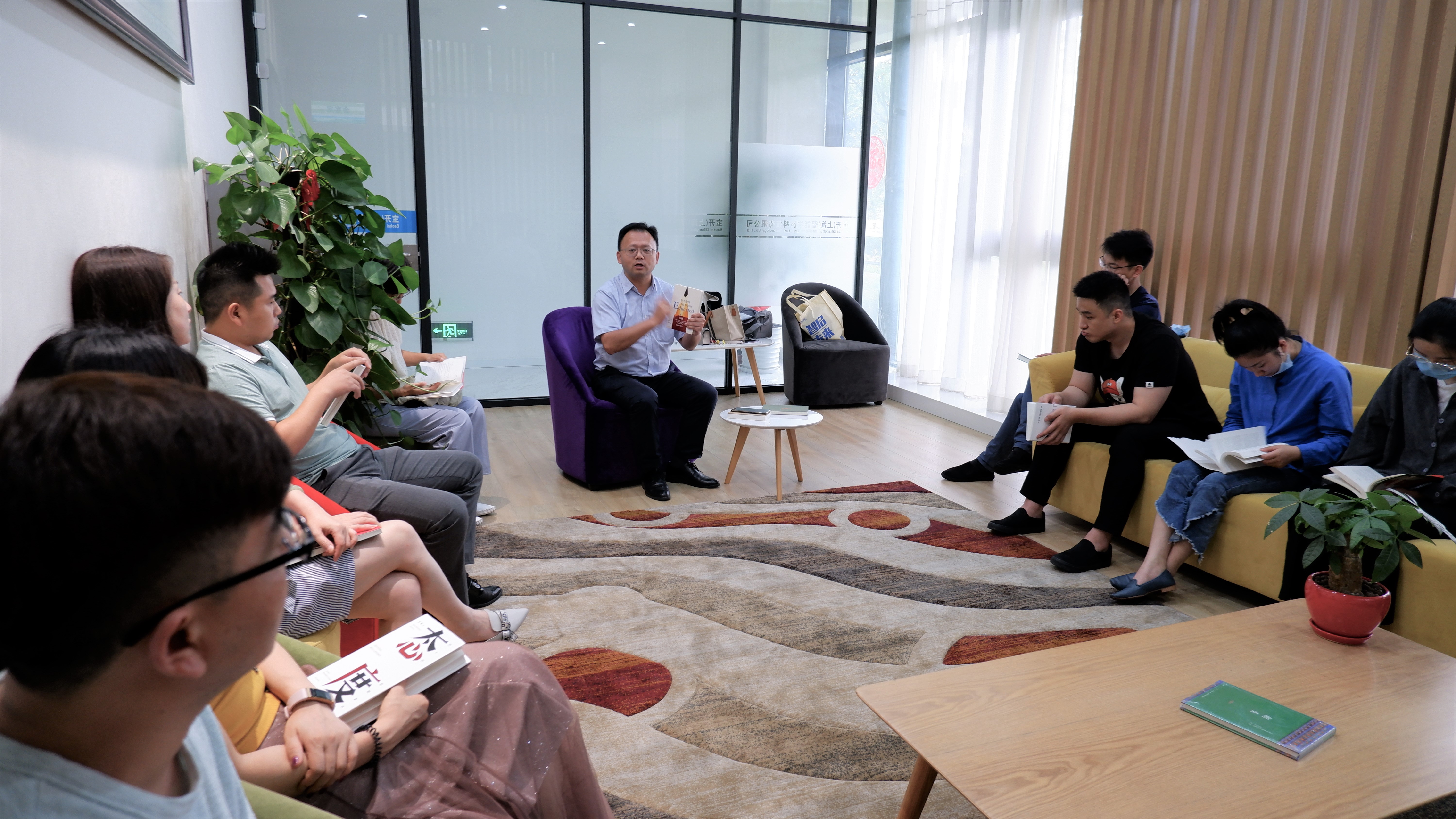 感受文字之美，共享閱讀之樂 | 寶開與燎申智城共同舉辦成長(zhǎng)專場(chǎng)讀書活動(dòng)