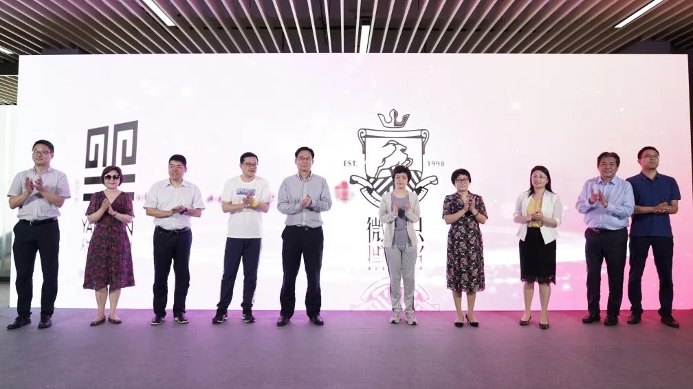 “繁花似涇”城市定向越野活動 | 金領(lǐng)谷戰(zhàn)隊(duì)奪冠，寶開后浪獻(xiàn)力添彩