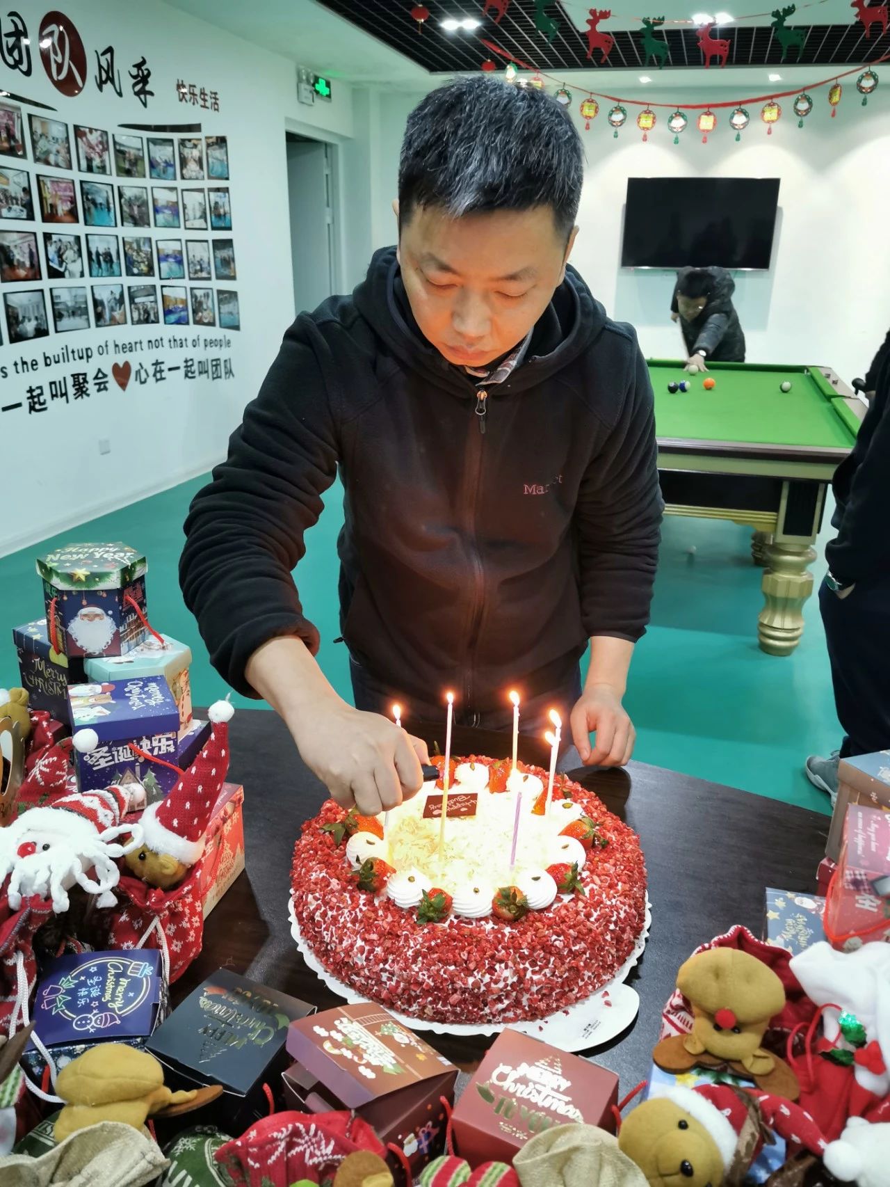 圣誕主題生日趴 | 濃情暖意平安夜，誕愿有你共前行