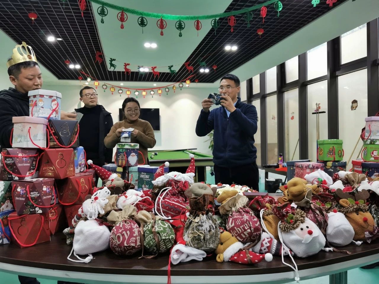 圣誕主題生日趴 | 濃情暖意平安夜，誕愿有你共前行