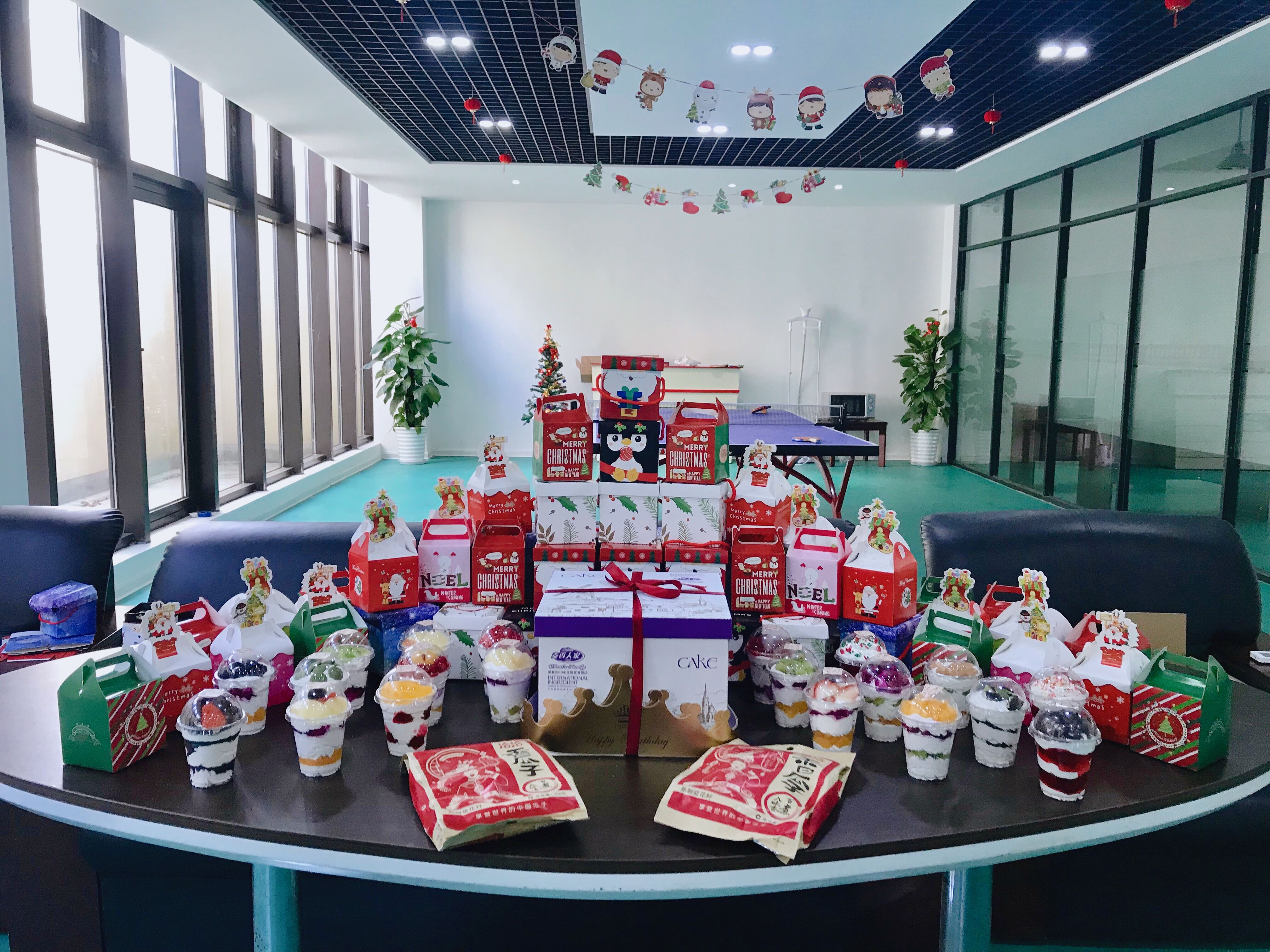 圣誕主題生日會(huì) | Merry Christmas & Happy birthday！