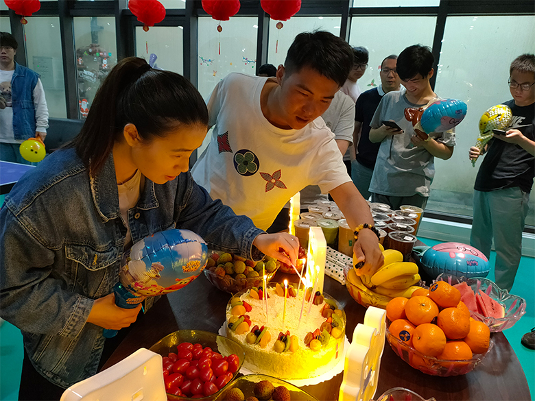 員工集體生日會｜溫馨五月，感恩有你，攜手同行