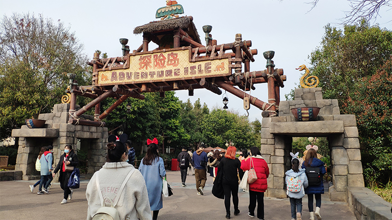 Happy Women’s Day | 歡度三八節(jié)，我們相約上海迪士尼樂園