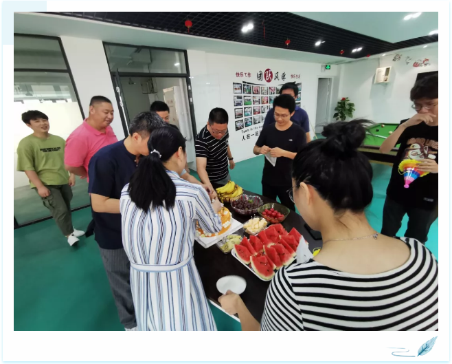 夏送清涼，集體慶生，慰問(wèn)一線 | 致我們的一線伙伴：辛苦了！