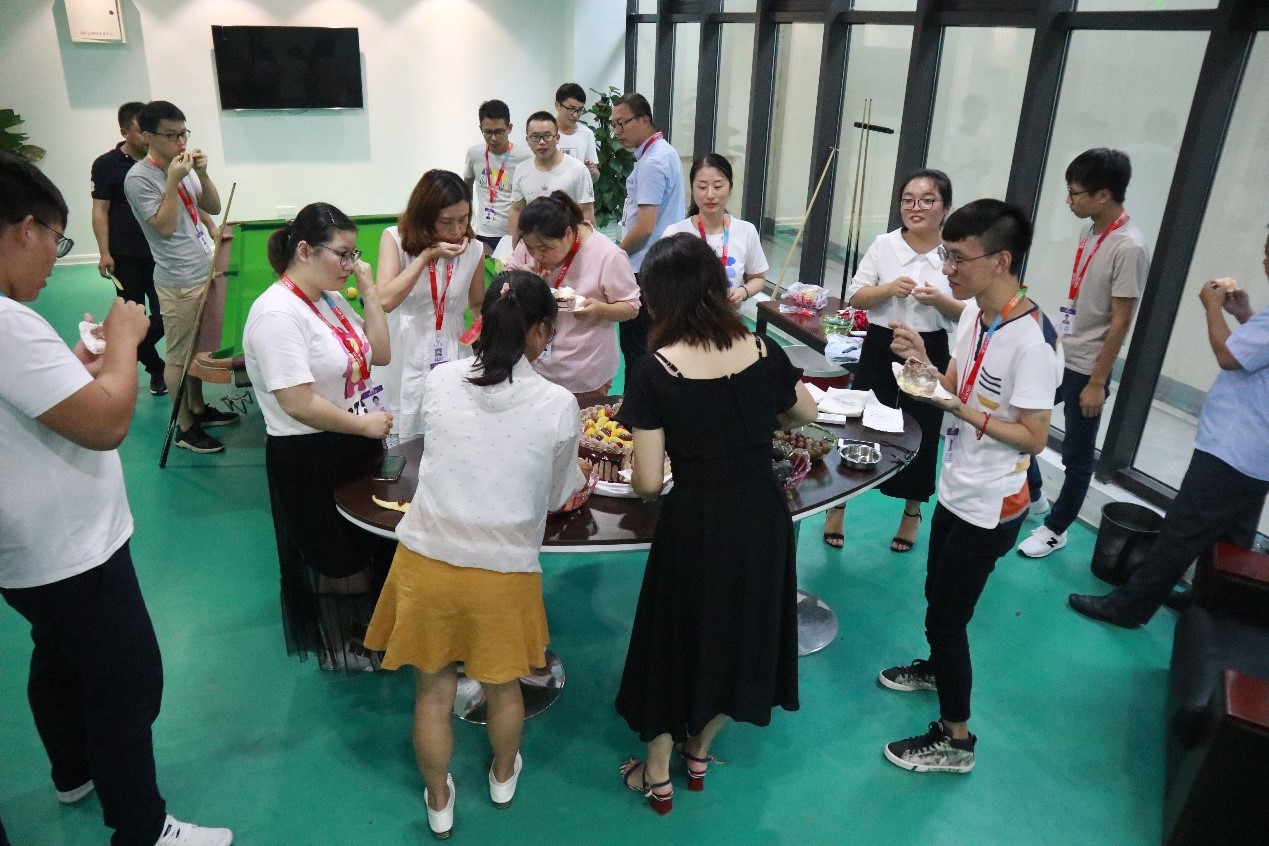 八月未央，歡聚一夏 | 寶開(kāi)集體生日會(huì)：共享歡樂(lè)時(shí)刻