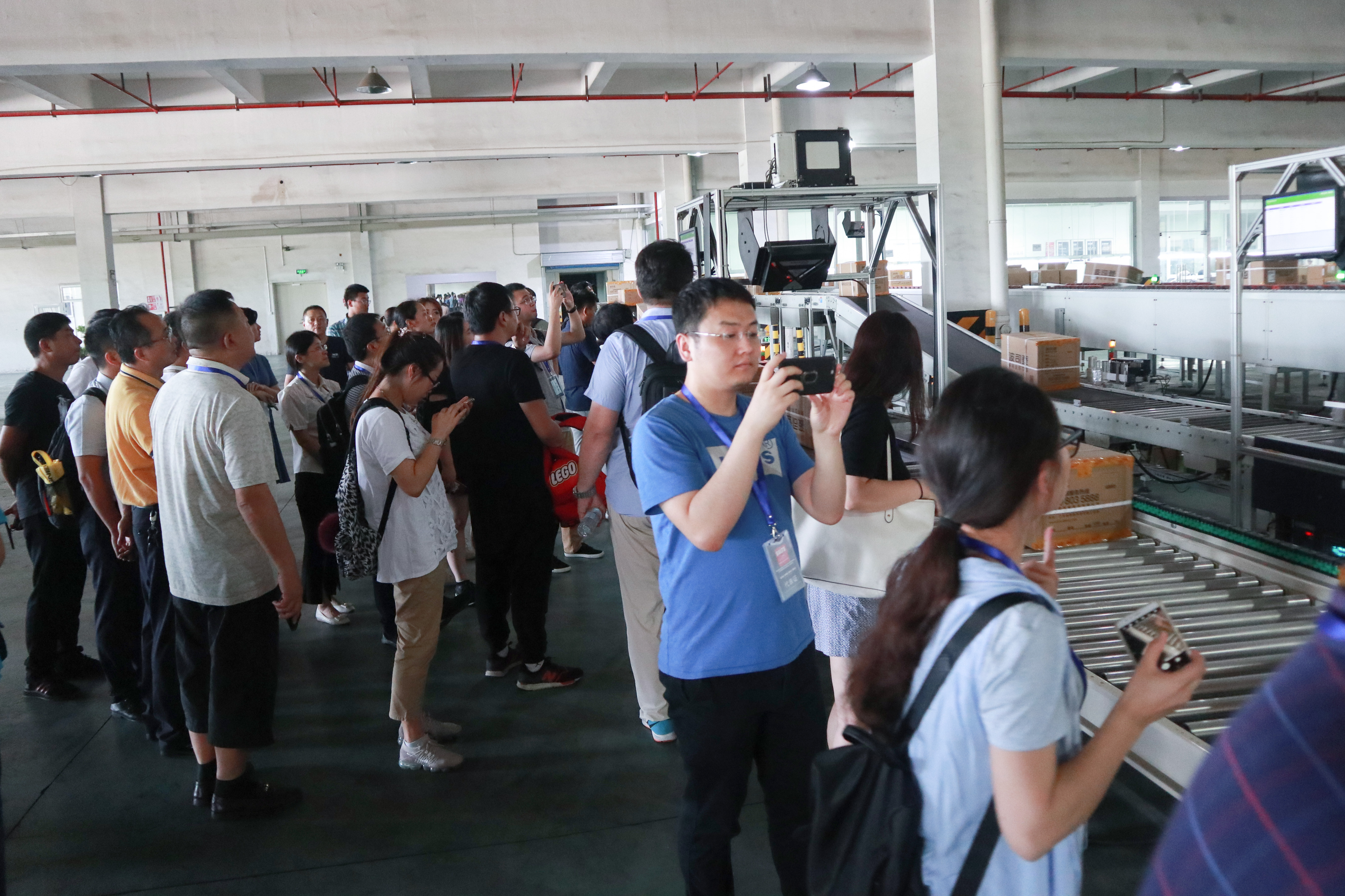 戴建國：我只是修路人 | FLA小秘書的GALTS 2018波司登集團(tuán)中央智能配送中心參觀之旅